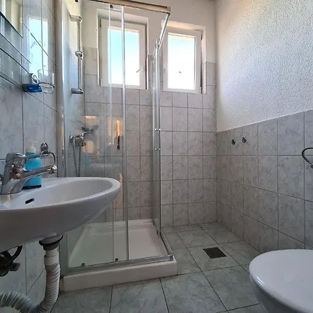 Fuer 8 Personen Ca 130 Qm In Pula, Istrien Istrische Riviera Lejlighed Pula