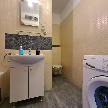 Fuer 8 Personen Ca 130 Qm In Pula, Istrien Istrische Riviera *